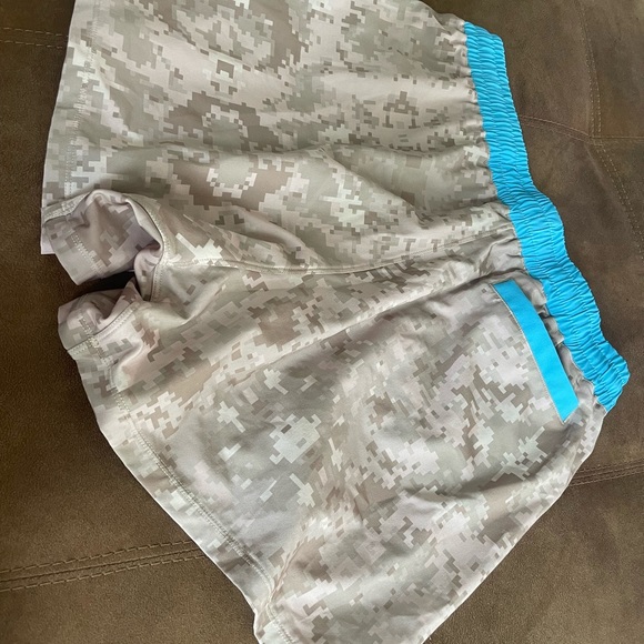 The Chestee Desert Camo Shorties - Picture 2 of 3